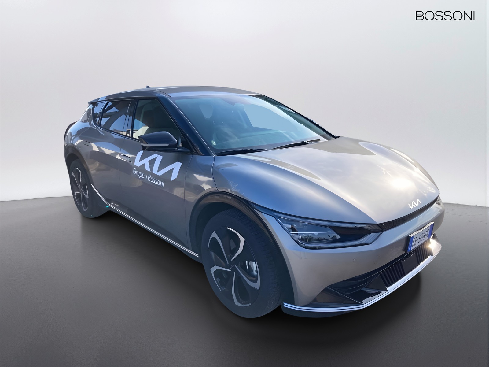 2 - Kia EV6 77,4 kwh air special edition awd