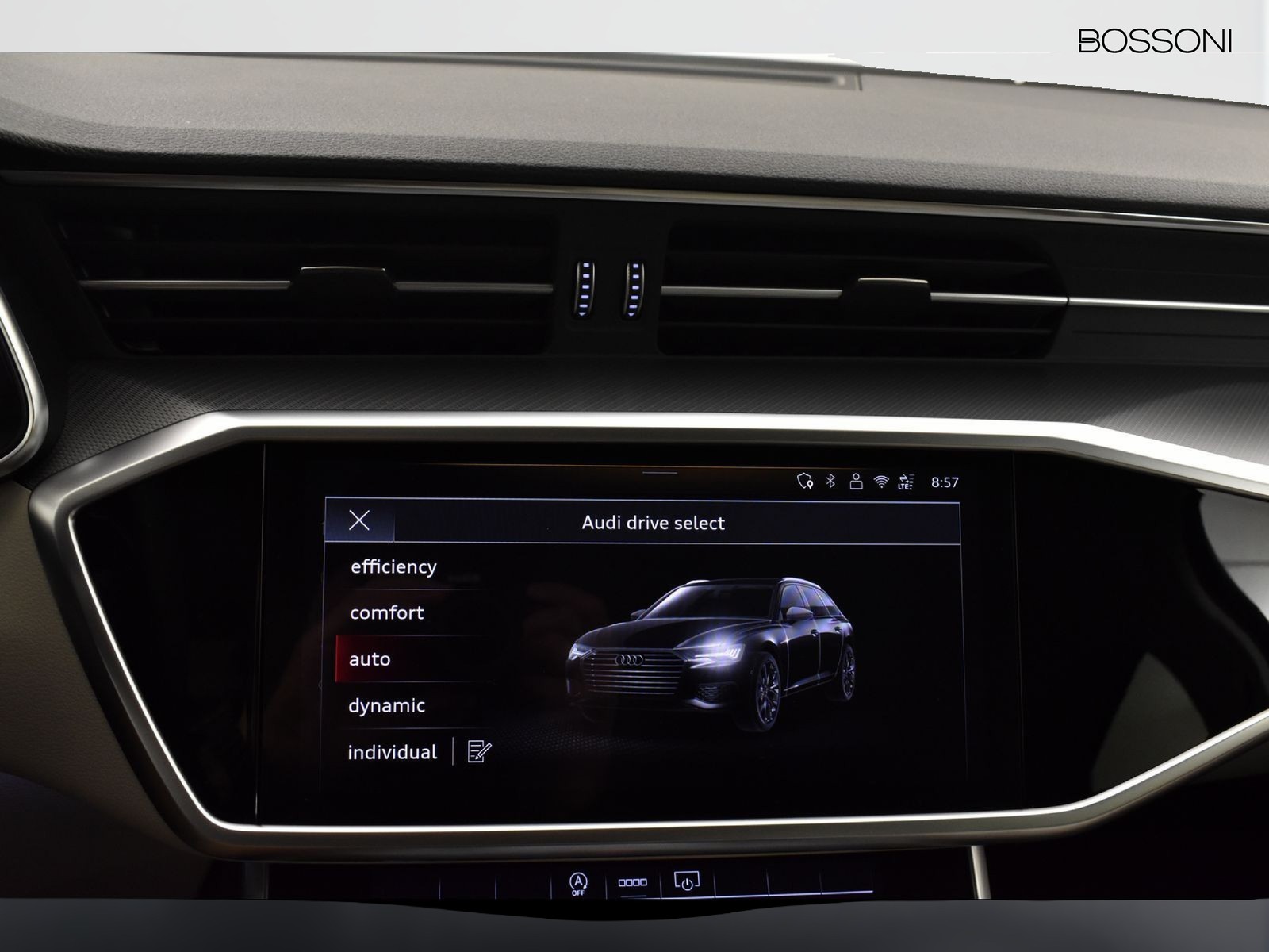 26 - Audi A6 avant 40 2.0 tdi mhev 12v business advanced quattro ultra s tronic