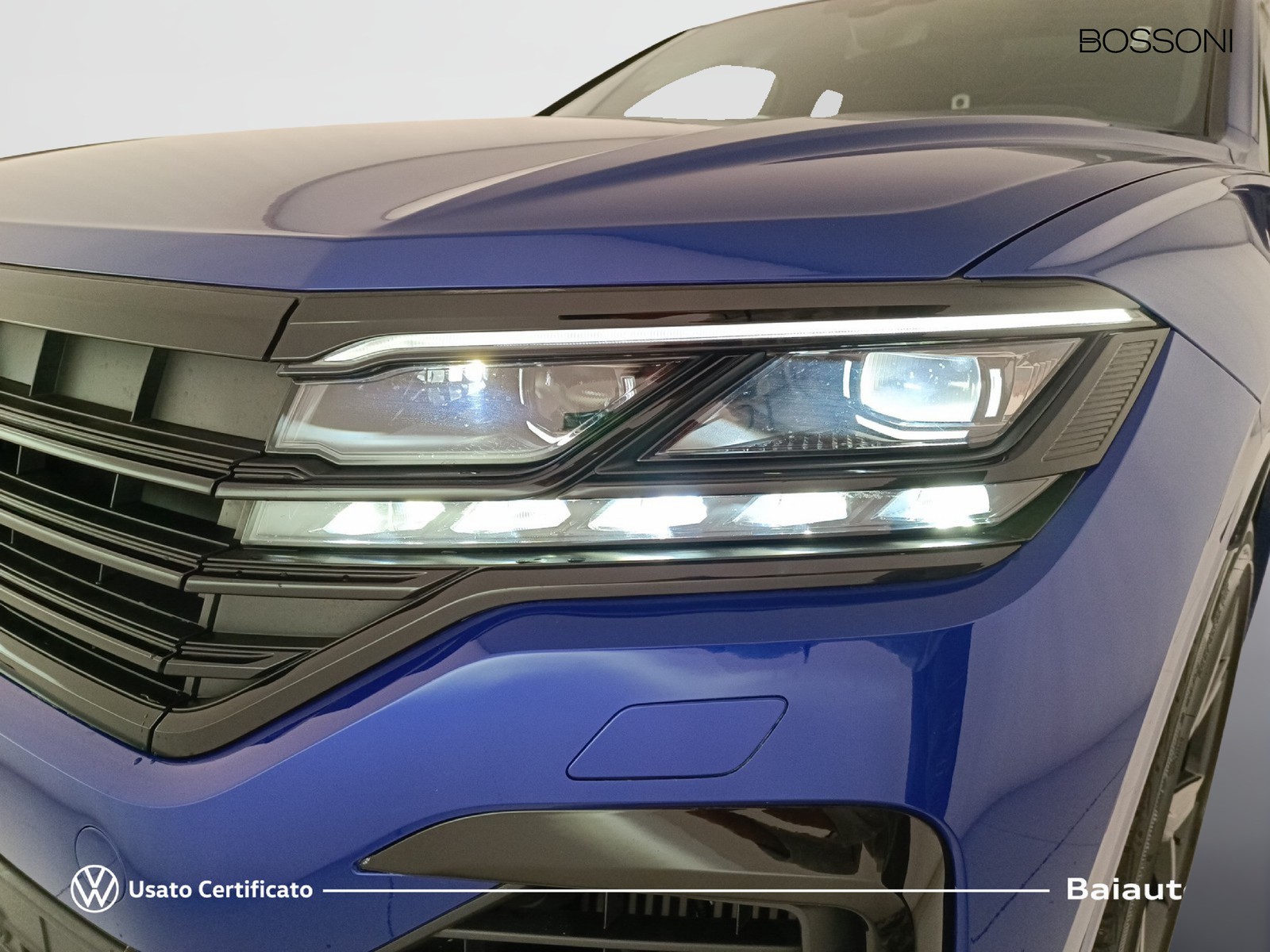 20 - Volkswagen Touareg 3.0 v6 tsi ehybrid r 4motion tiptronic