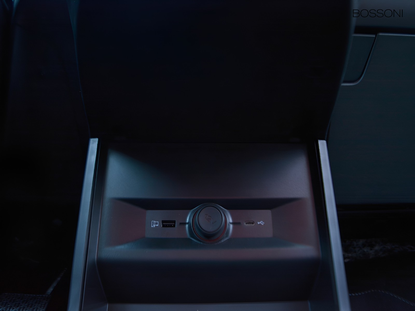 12 - Mg MG4 luxury64