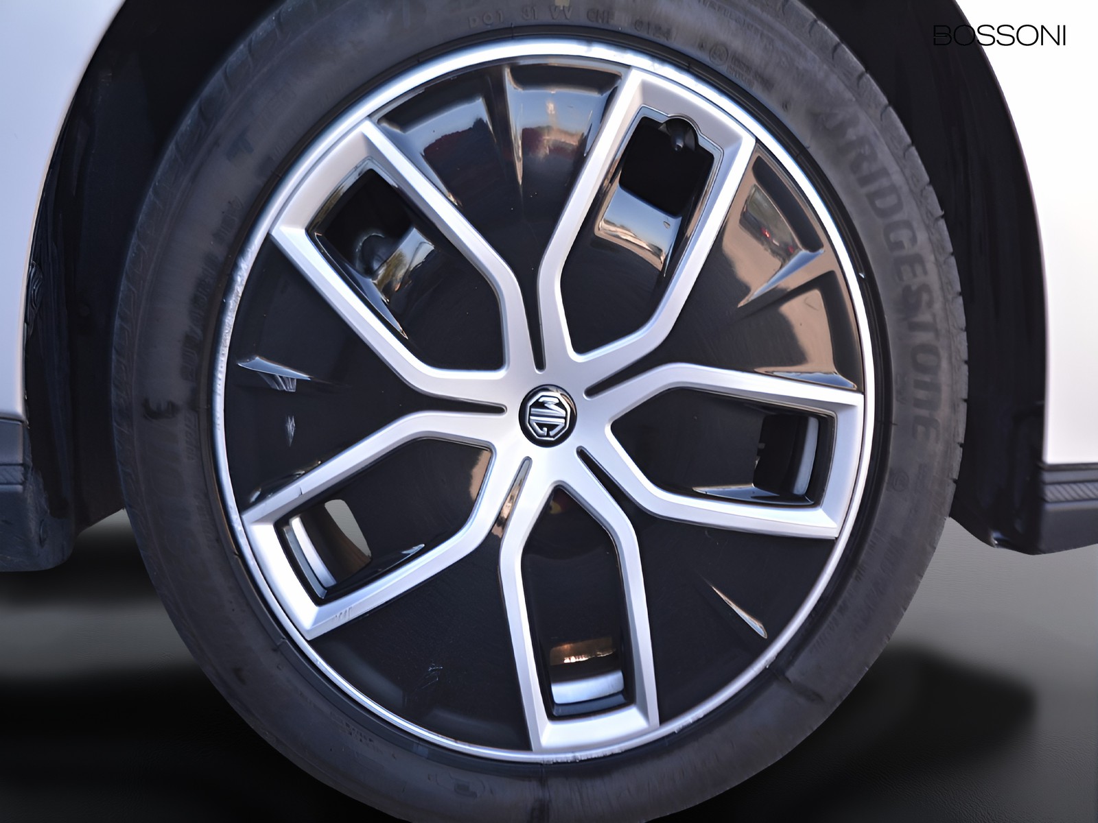 17 - Mg MG4 luxury64