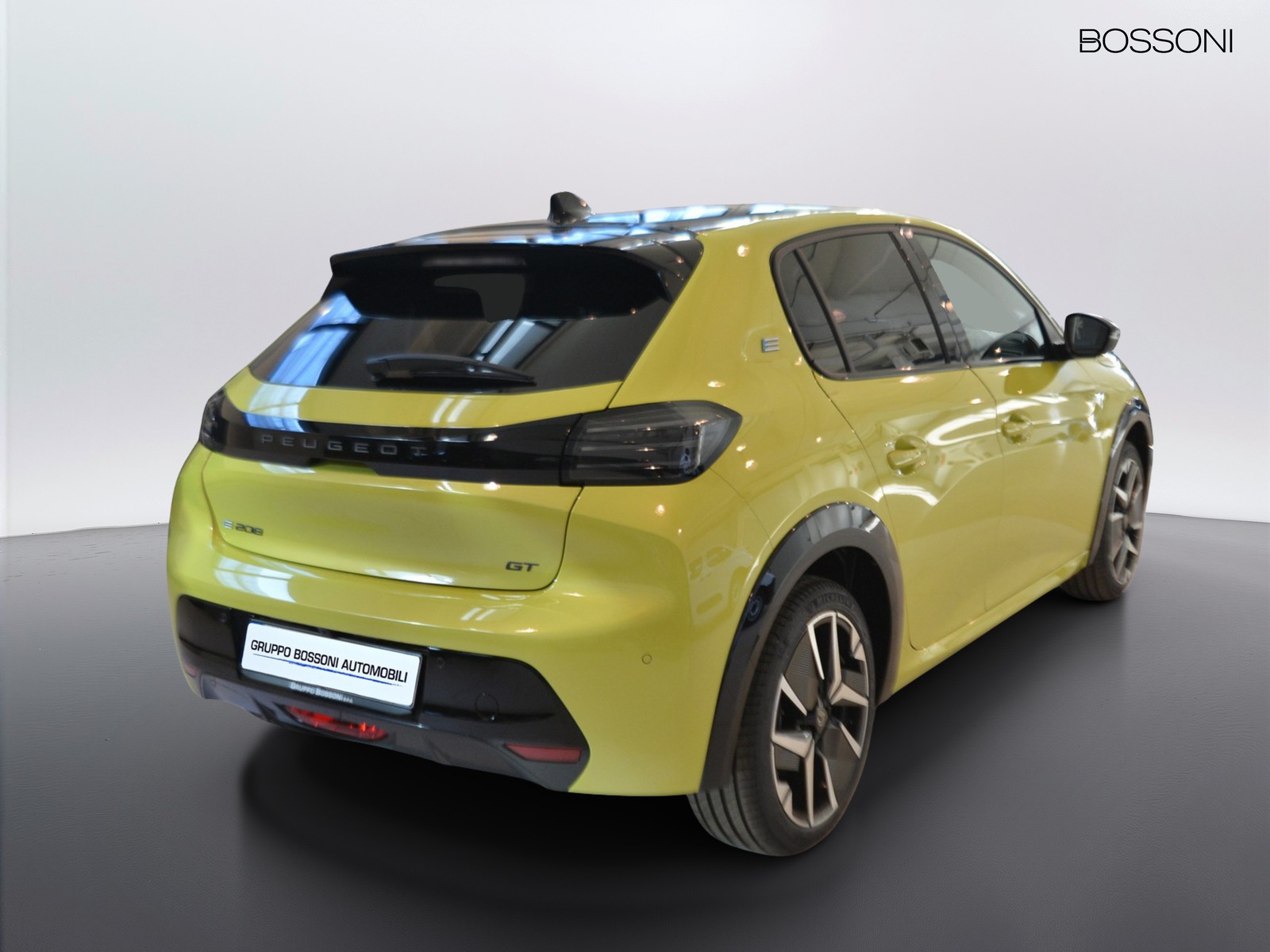 3 - Peugeot e-208 51 kwh gt