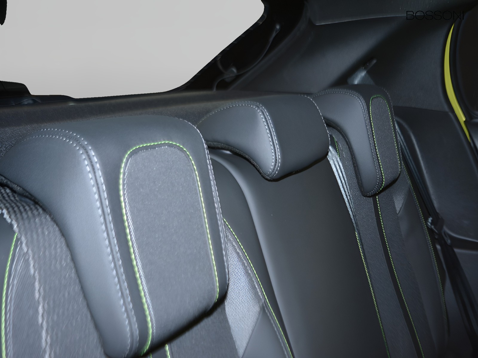 6 - Peugeot e-208 51 kwh gt