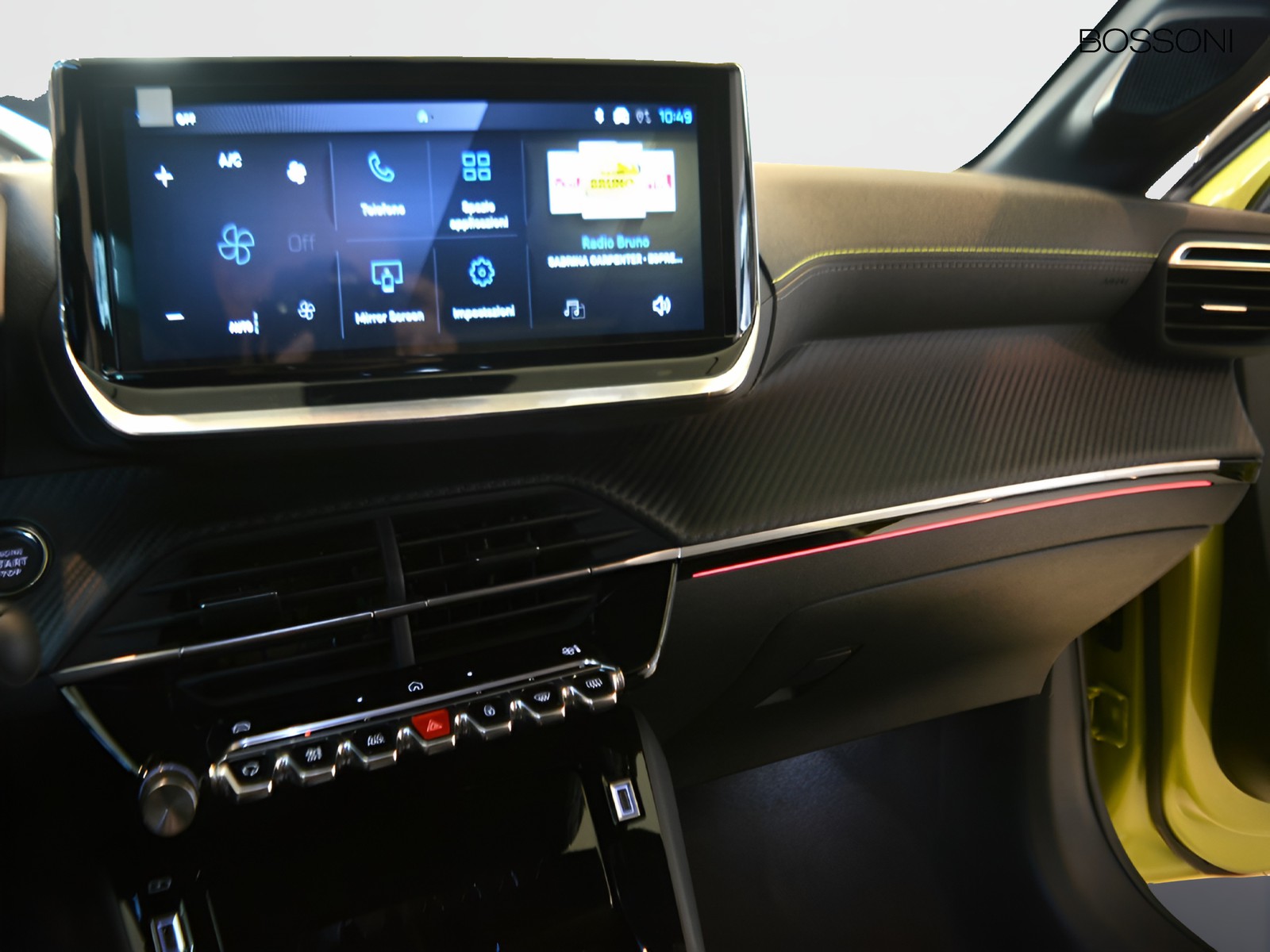 11 - Peugeot e-208 51 kwh gt