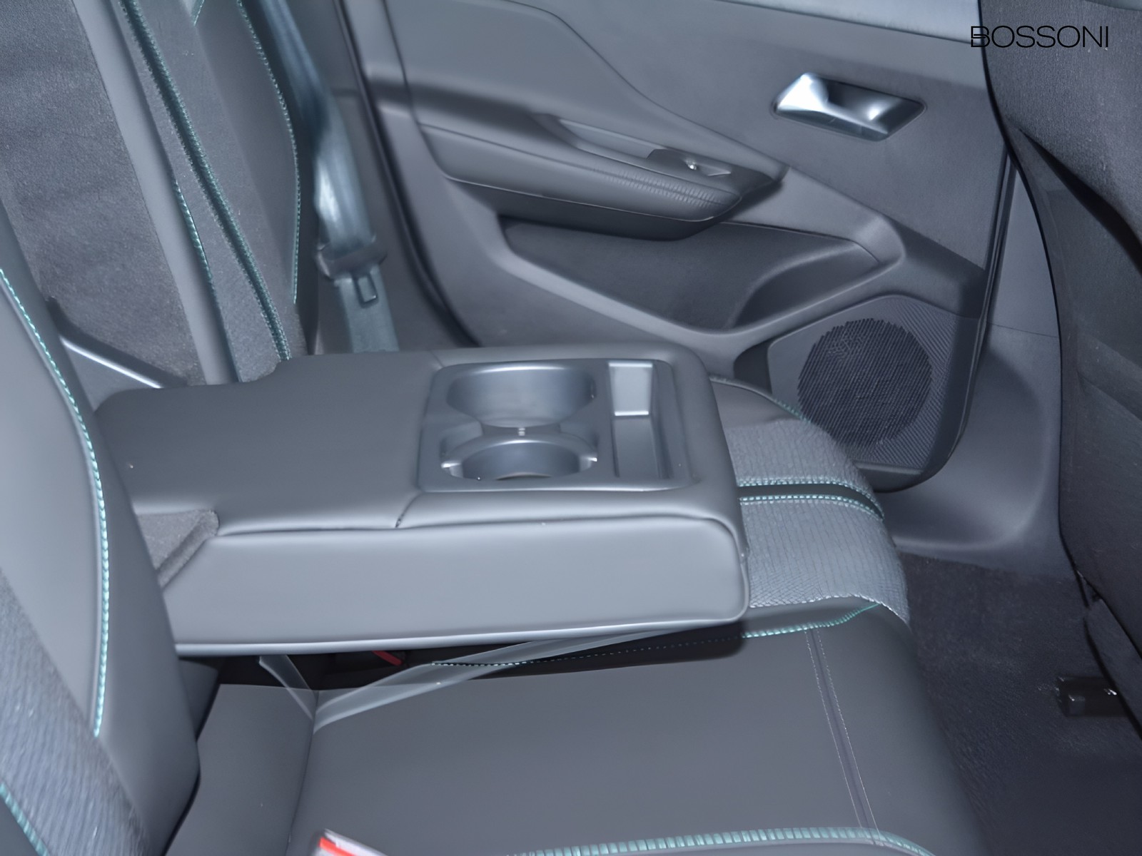 6 - Peugeot 308 sw 1.5 bluehdi allure eat8 s&s