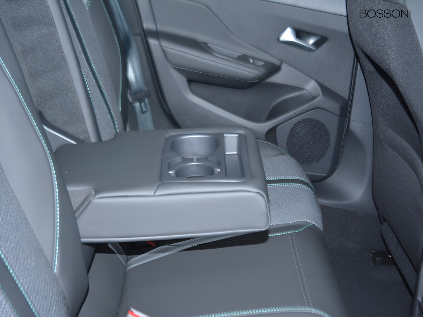 6 - Peugeot 308 sw 1.5 bluehdi allure eat8 s&s