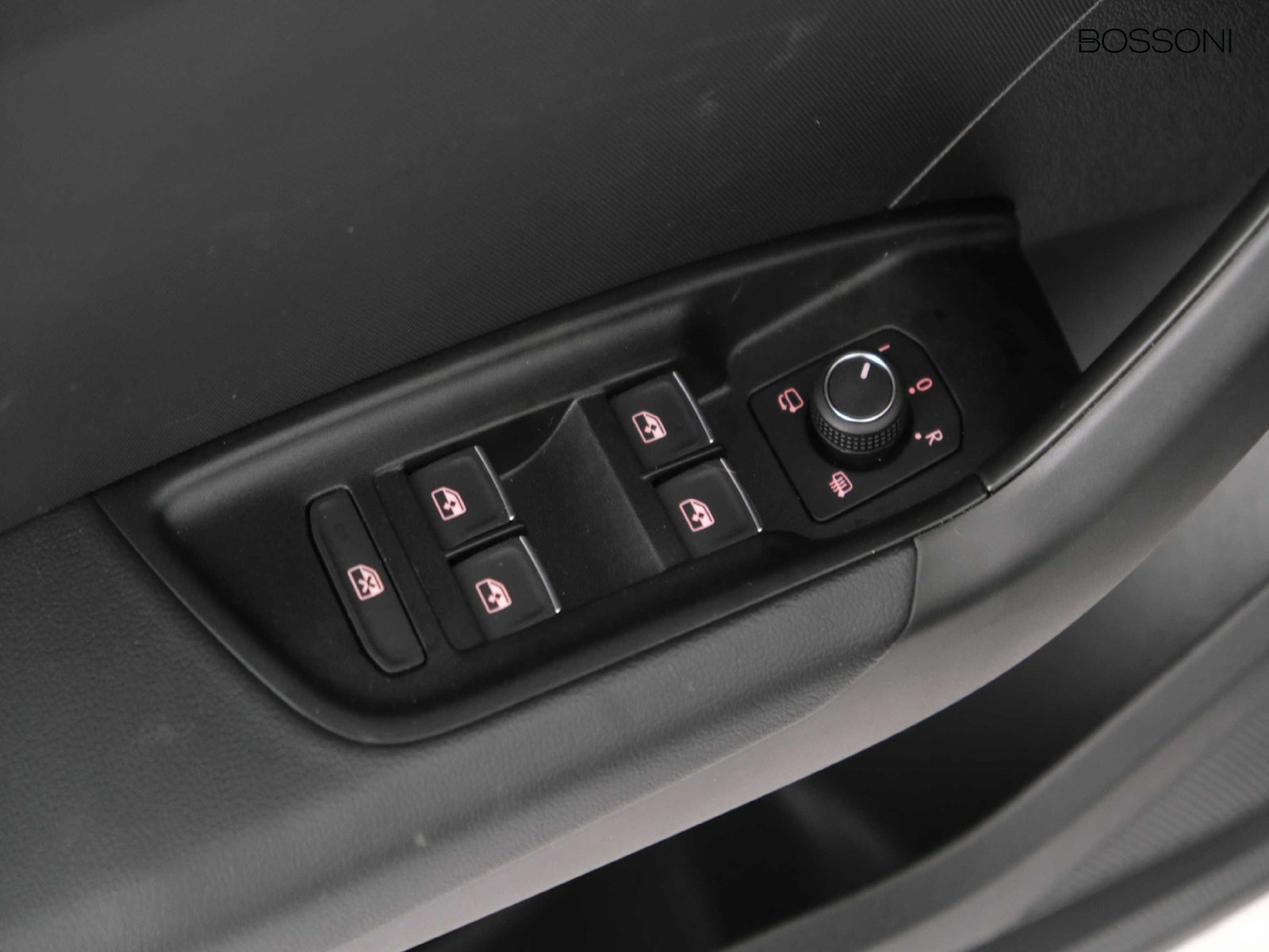 16 - Audi A1 allstreet 30 1.0 tfsi 116cv business s tronic