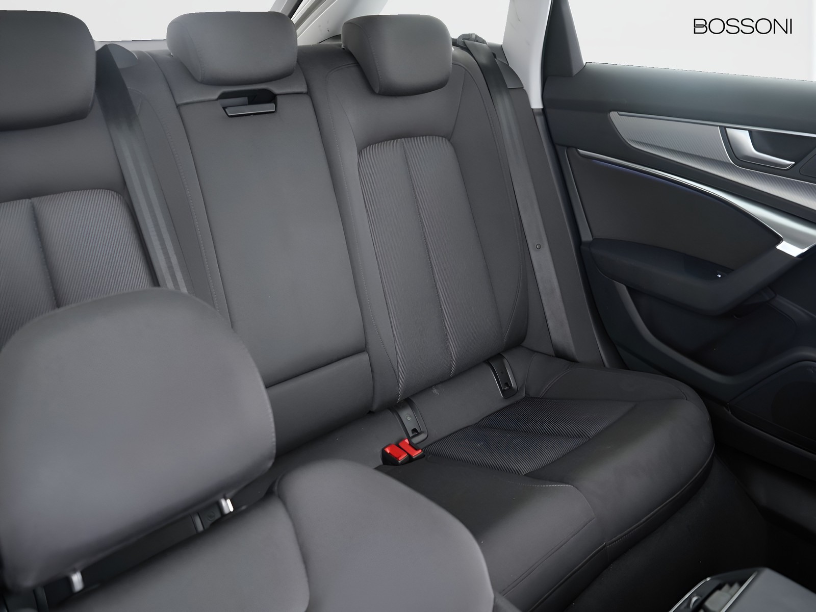 21 - Audi A6 avant 40 2.0 tdi mhev 12v s line edition quattro ultra s tronic