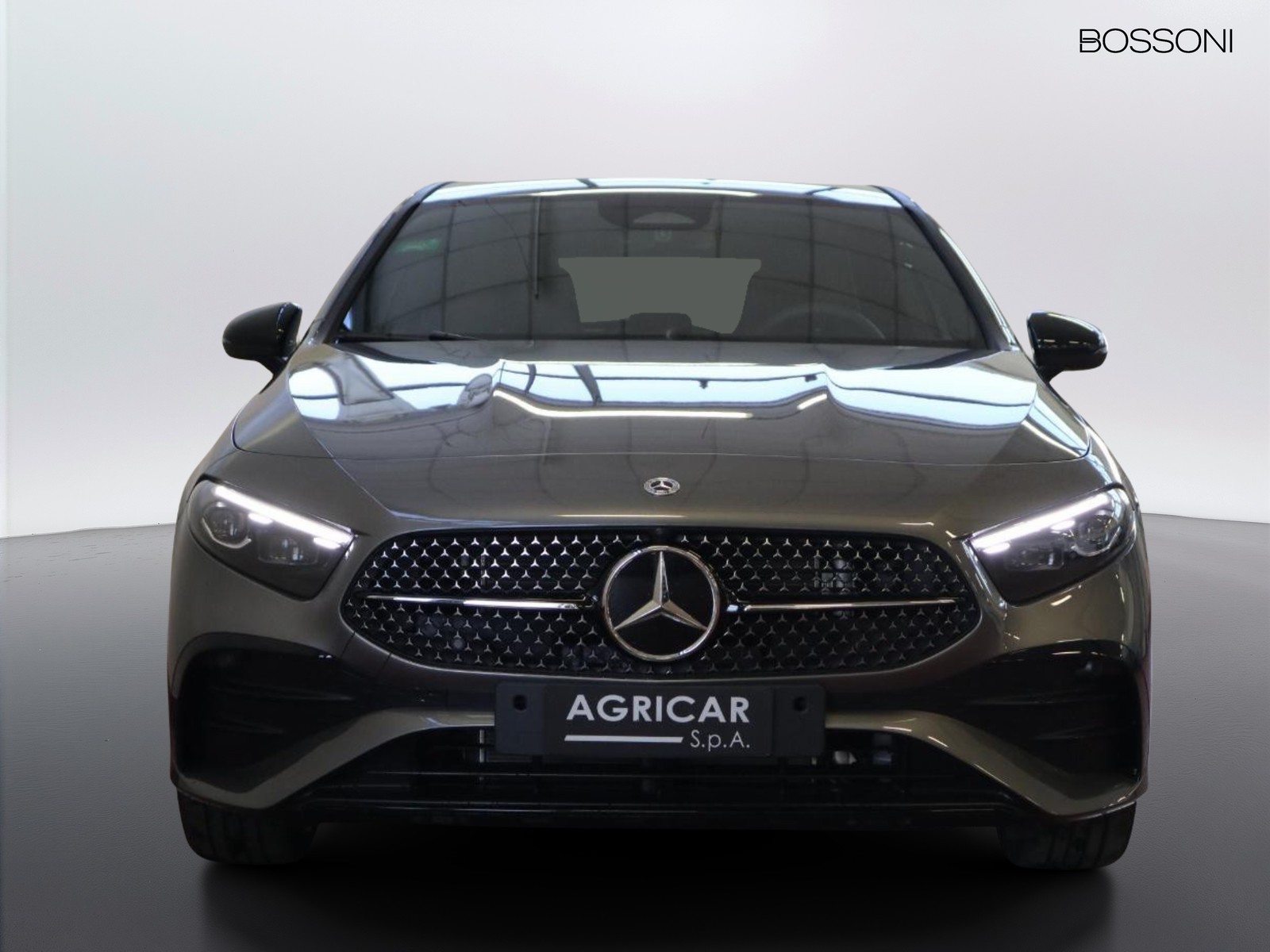 2 - Mercedes Classe A 250 e plug-in-hybrid amg line advanced plus speedshift dct amg 8g