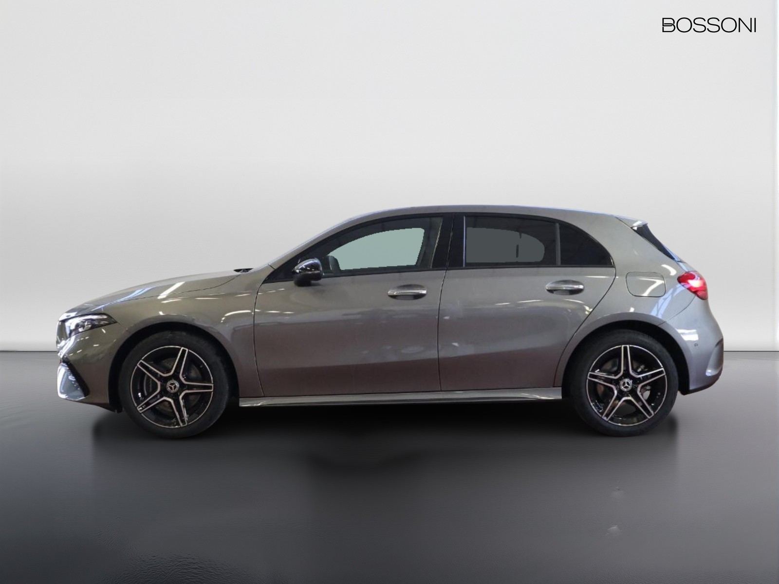 3 - Mercedes Classe A 250 e plug-in-hybrid amg line advanced plus speedshift dct amg 8g