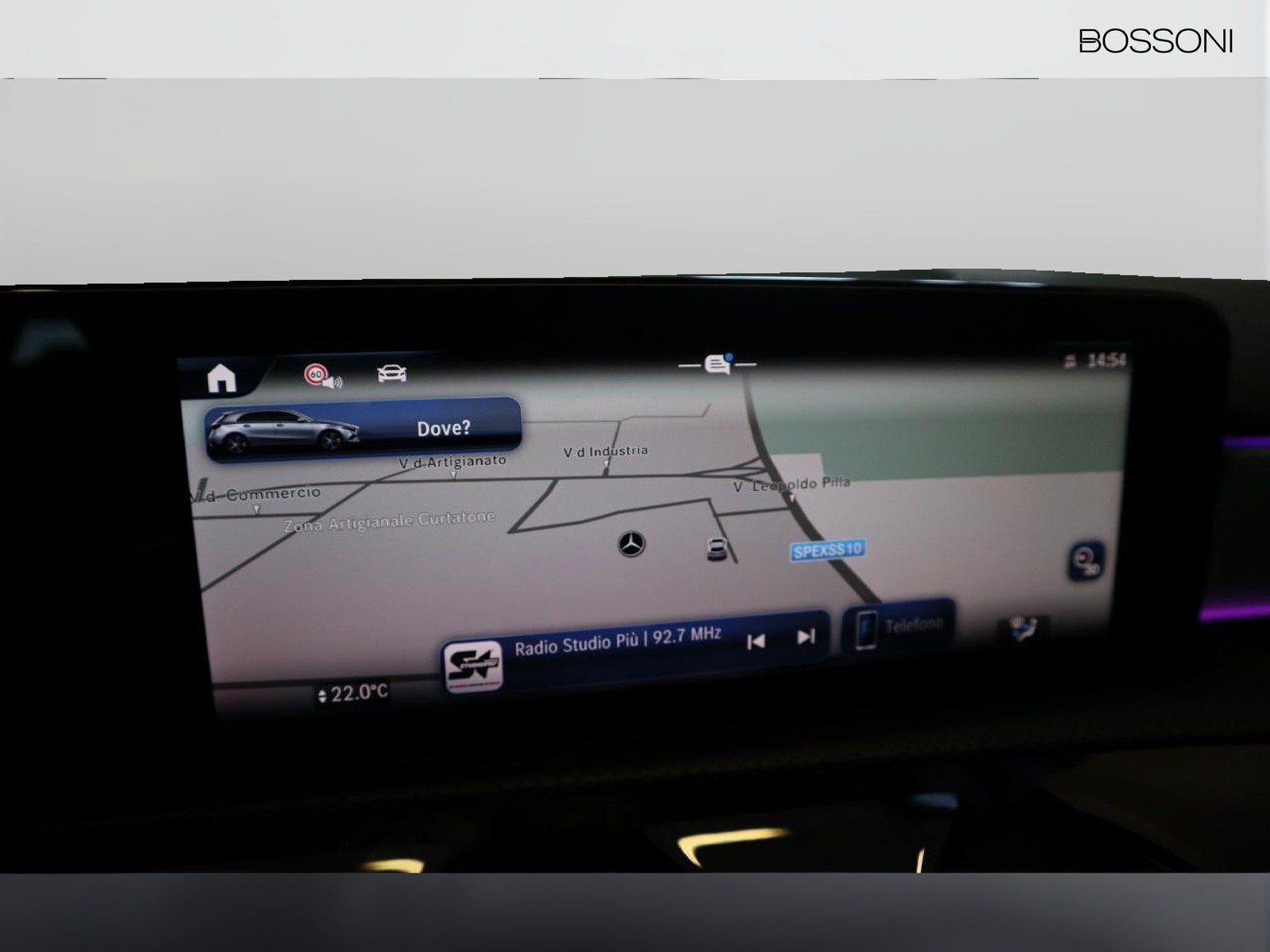 10 - Mercedes Classe A 250 e plug-in-hybrid amg line advanced plus speedshift dct amg 8g