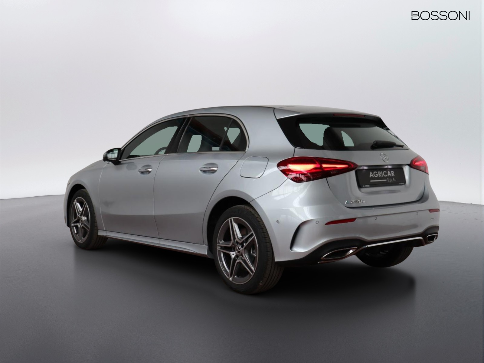 5 - Mercedes Classe A 250 e plug-in-hybrid amg line advanced plus speedshift dct amg 8g