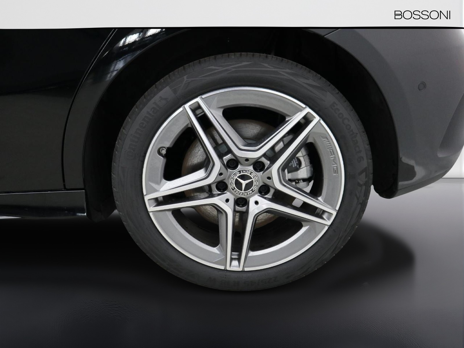 4 - Mercedes Classe A 250 e plug-in-hybrid amg line advanced plus speedshift dct amg 8g