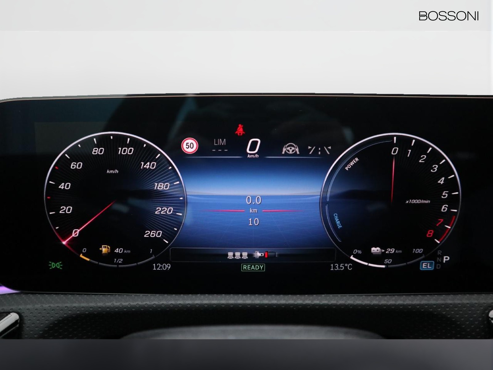 9 - Mercedes Classe A 250 e plug-in-hybrid amg line advanced plus speedshift dct amg 8g