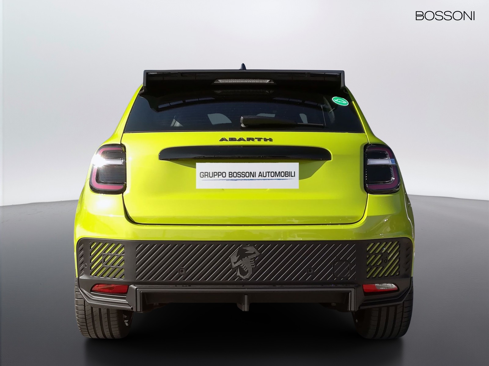 5 - Abarth 600e 54kwh turismo