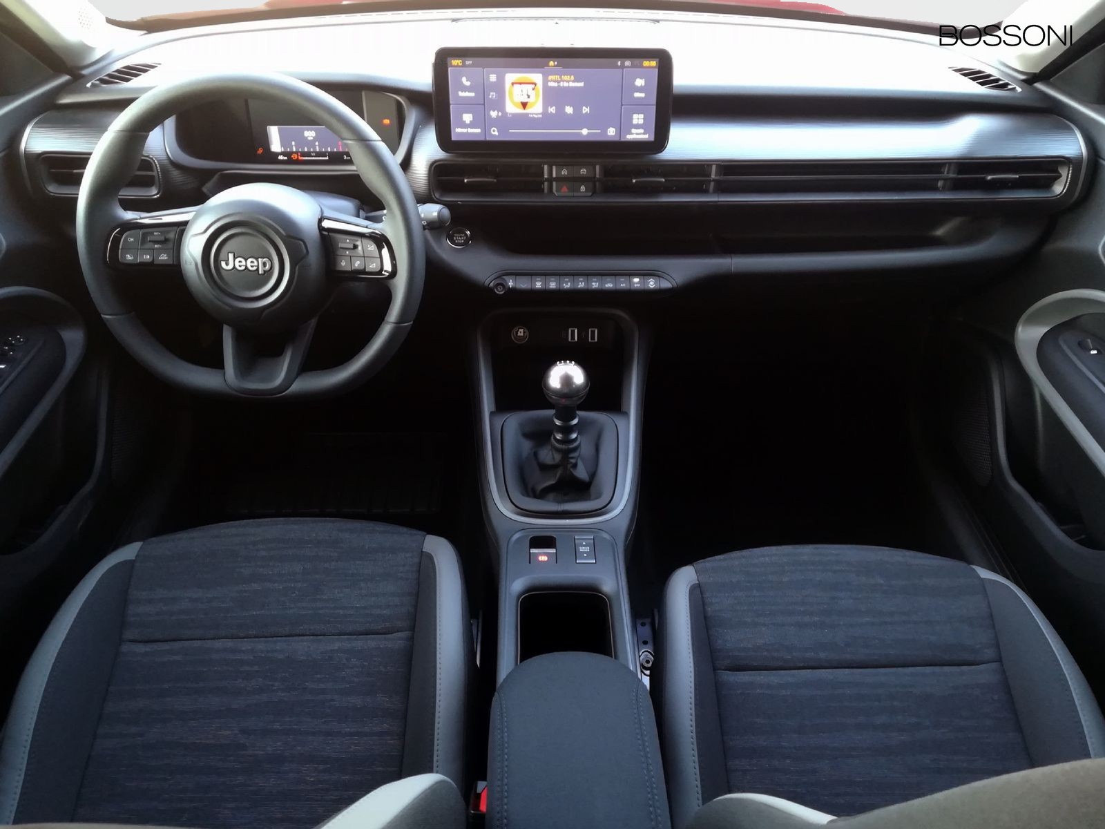 8 - Jeep Avenger 1.2 turbo 100cv longitude fwd