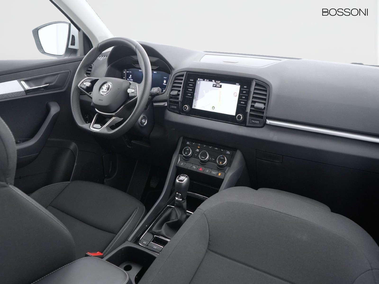 6 - Skoda Karoq 1.0 tsi act 115cv executive