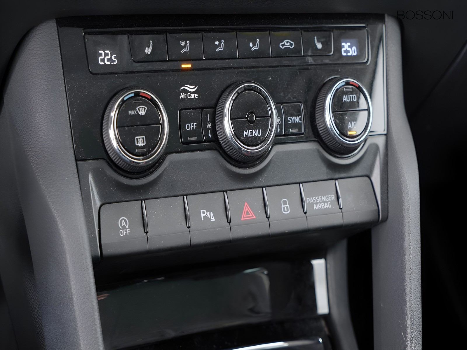 23 - Skoda Karoq 1.0 tsi act 115cv executive