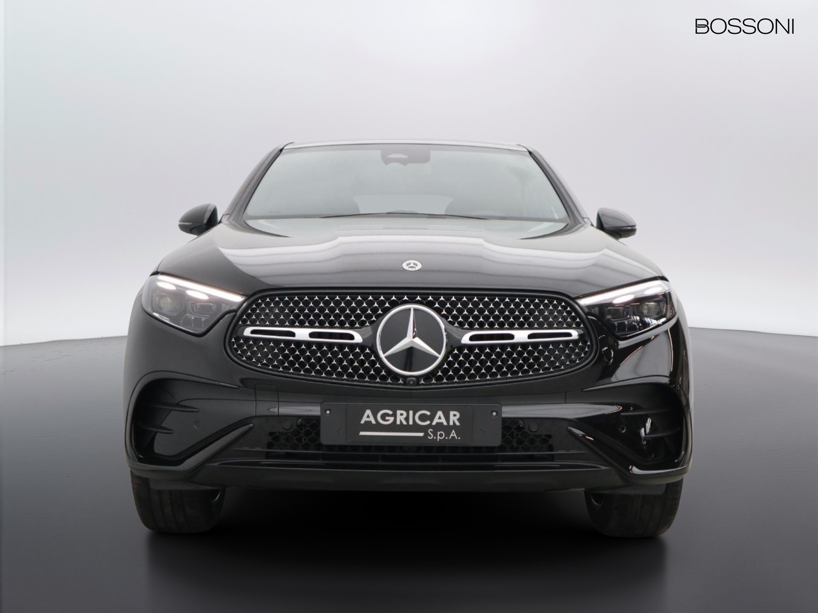 2 - Mercedes GLC coupe 300 de plug in hybrid amg line premium 4matic 9g-tronic