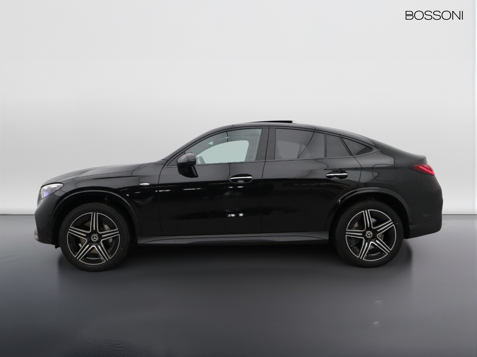 3 - Mercedes GLC coupe 300 de plug in hybrid amg line premium 4matic 9g-tronic