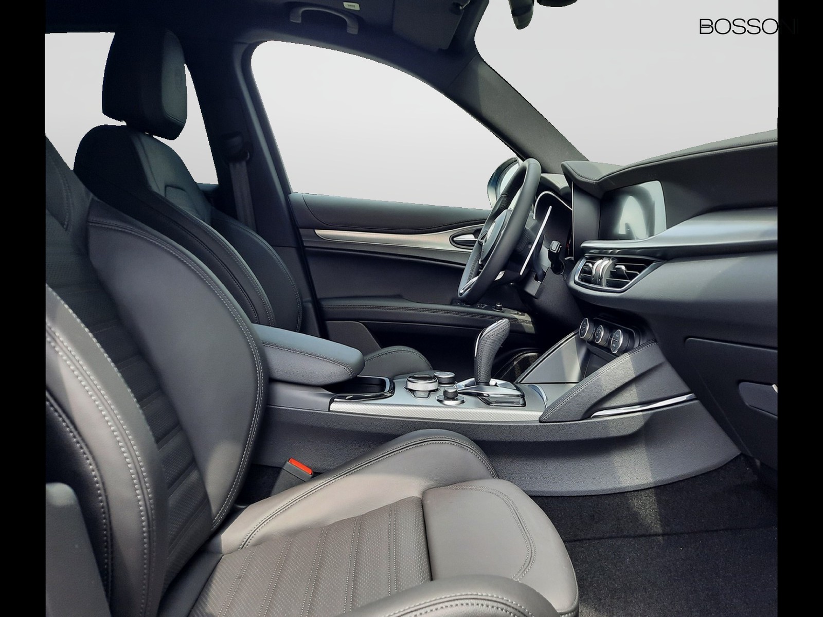 9 - Alfa Romeo Stelvio 2.2 turbo 210cv veloce q4 at8