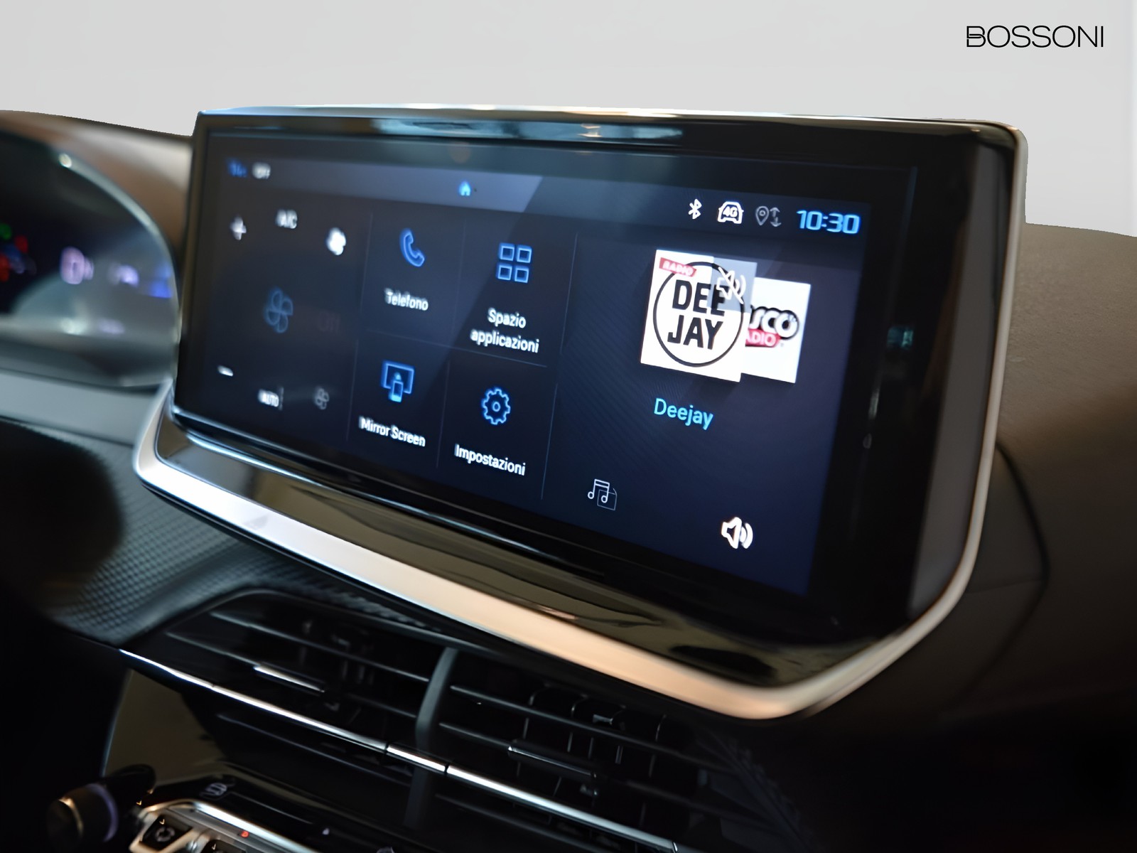 10 - Peugeot 2008 1.2 hybrid 145cv allure e-dcs6