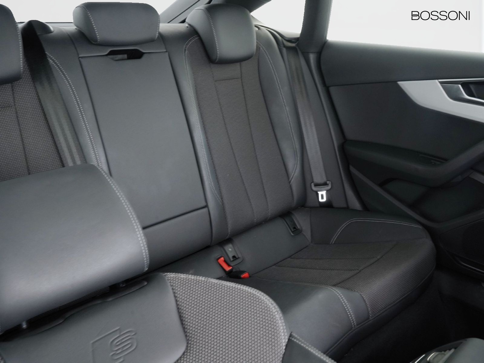 22 - Audi A5 sportback 40 2.0 tdi mhev 204cv s line edition quattro s tronic