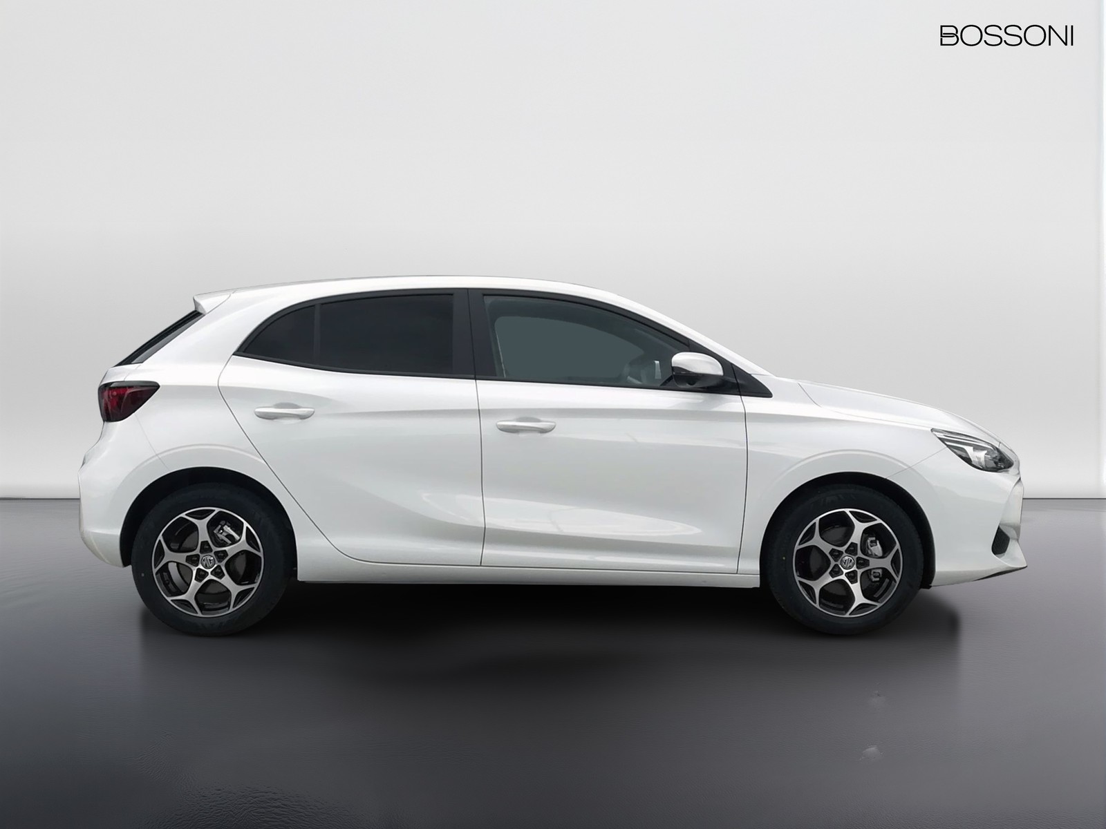 4 - Mg MG3 1.5 hybrid+ luxury