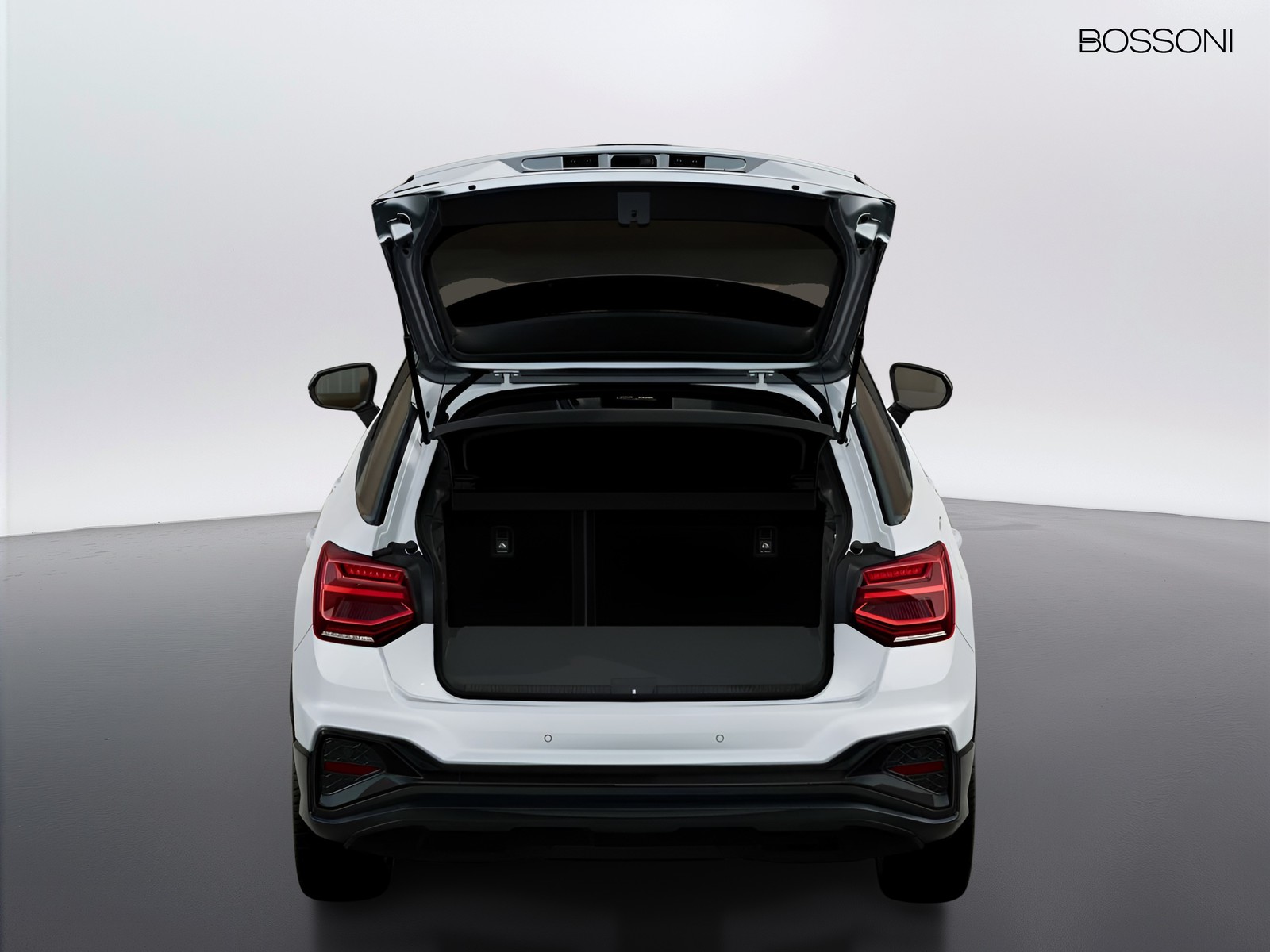 6 - Audi Q2 30 2.0 tdi identity black