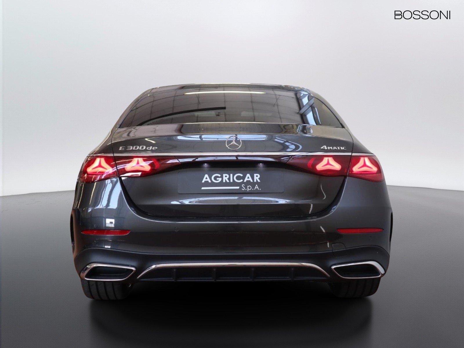 6 - Mercedes Classe E berlina 300 de plug in hybrid amg line premium 4matic 9g-tronic