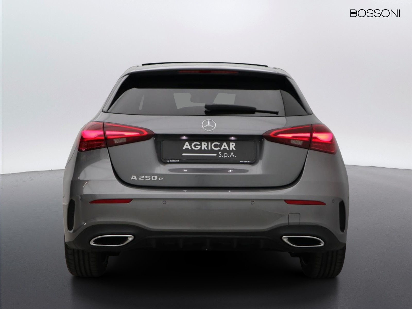 6 - Mercedes Classe A 250 e plug-in-hybrid amg line premium speedshift dct amg 8g