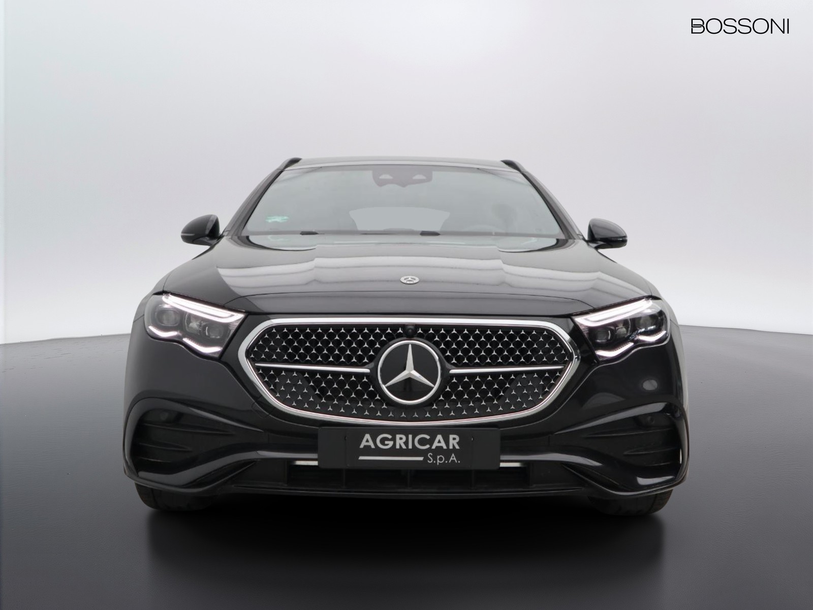 2 - Mercedes Classe E station wagon 300 de plug in hybrid amg line premium plus 4matic 9g-tronic