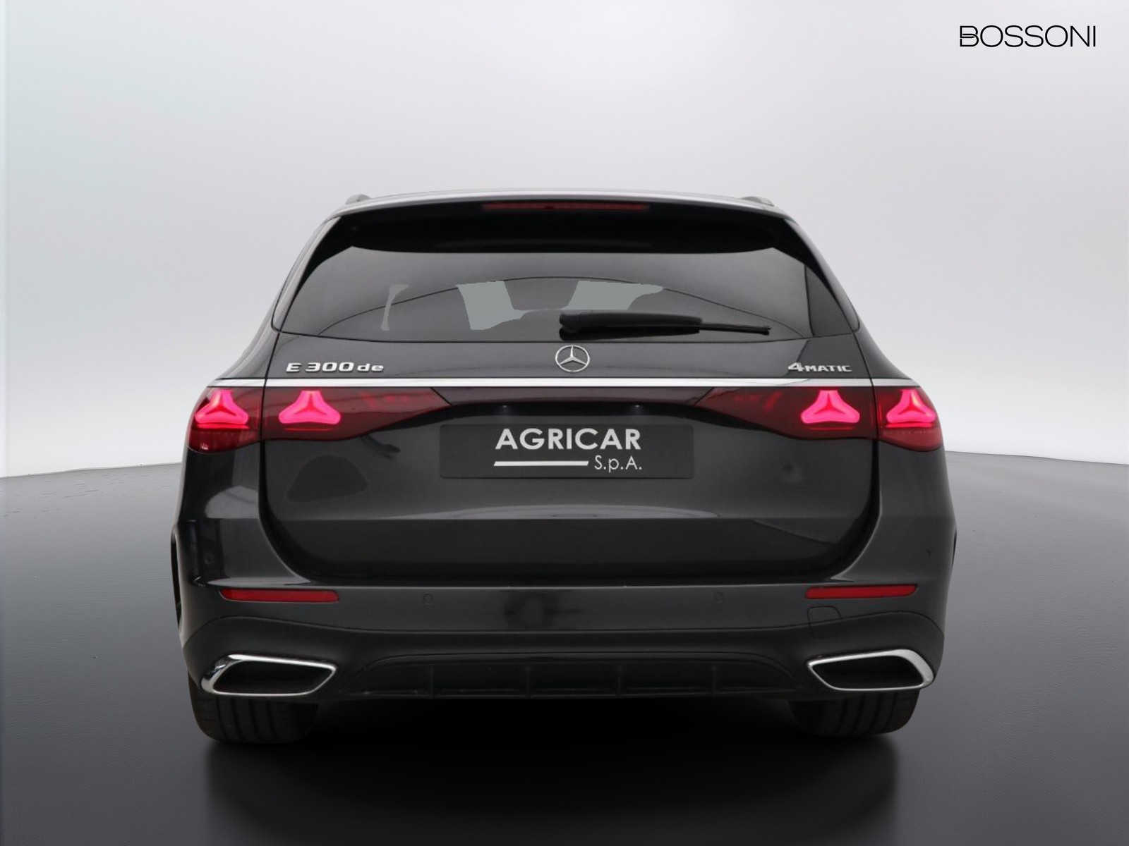 6 - Mercedes Classe E station wagon 300 de plug in hybrid amg line premium plus 4matic 9g-tronic