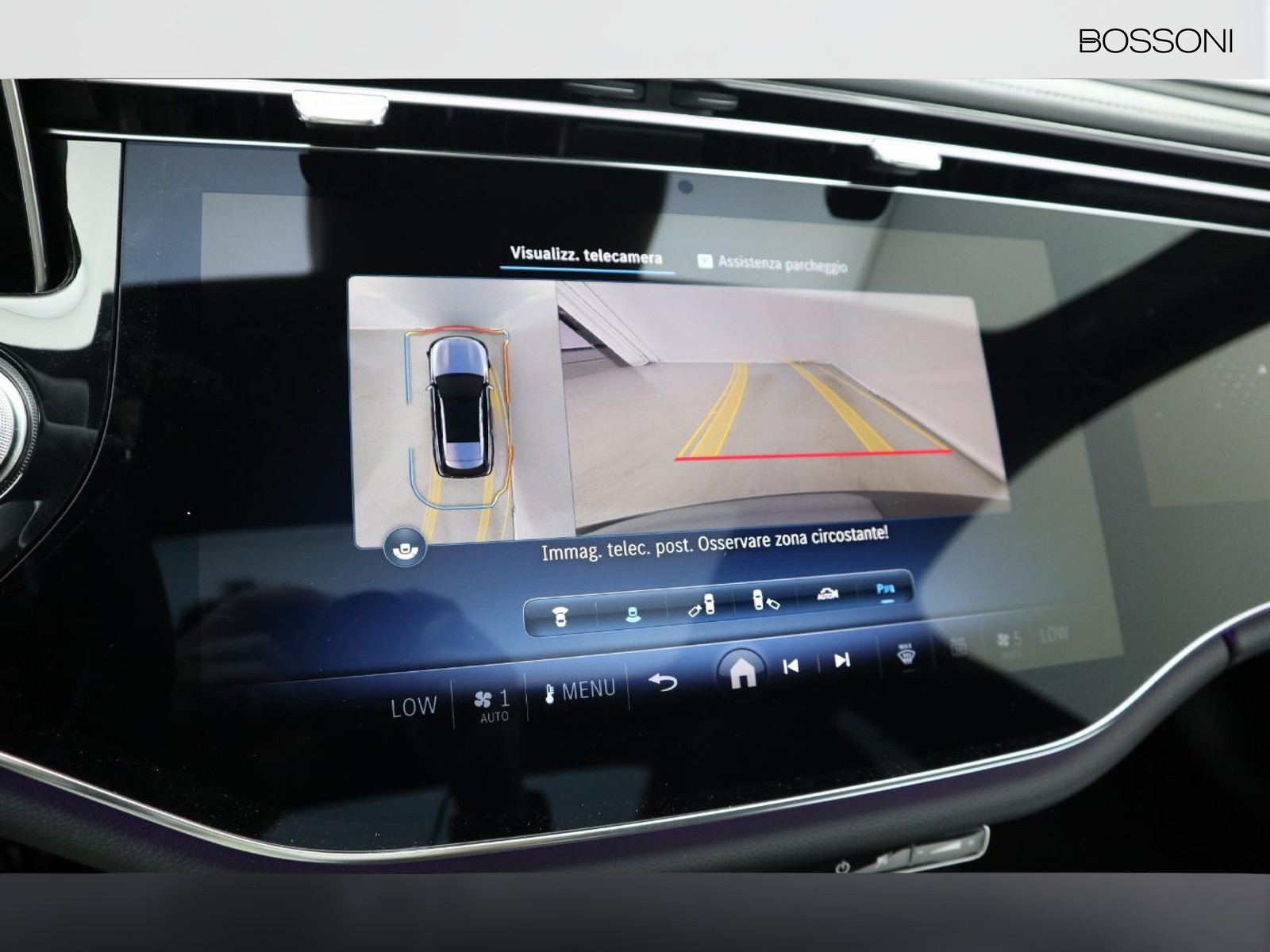 11 - Mercedes Classe E station wagon 300 de plug in hybrid amg line premium plus 4matic 9g-tronic