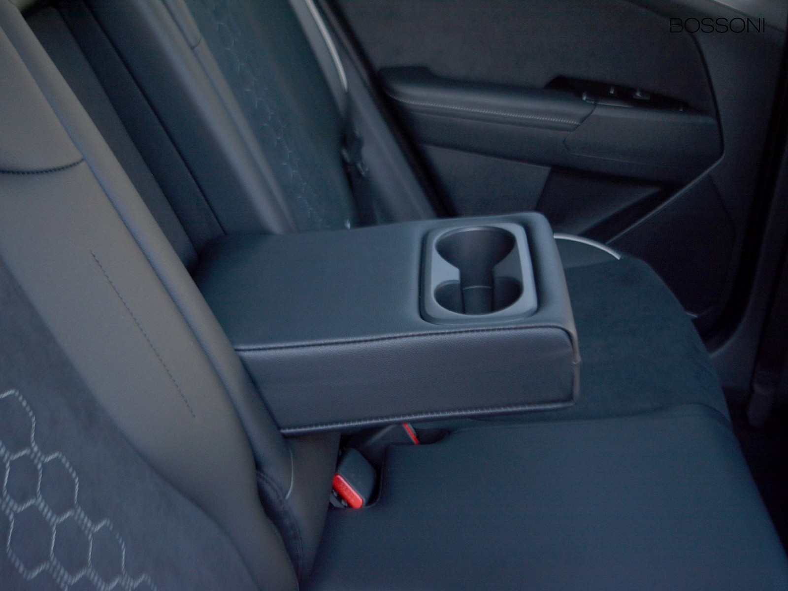 6 - Kia Sportage 1.6 t-gdi phev 245cv gt-line sunroof pack awd at6