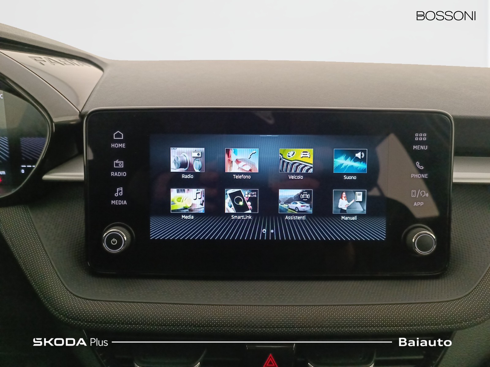 12 - Skoda Fabia 1.0 mpi 80cv selection