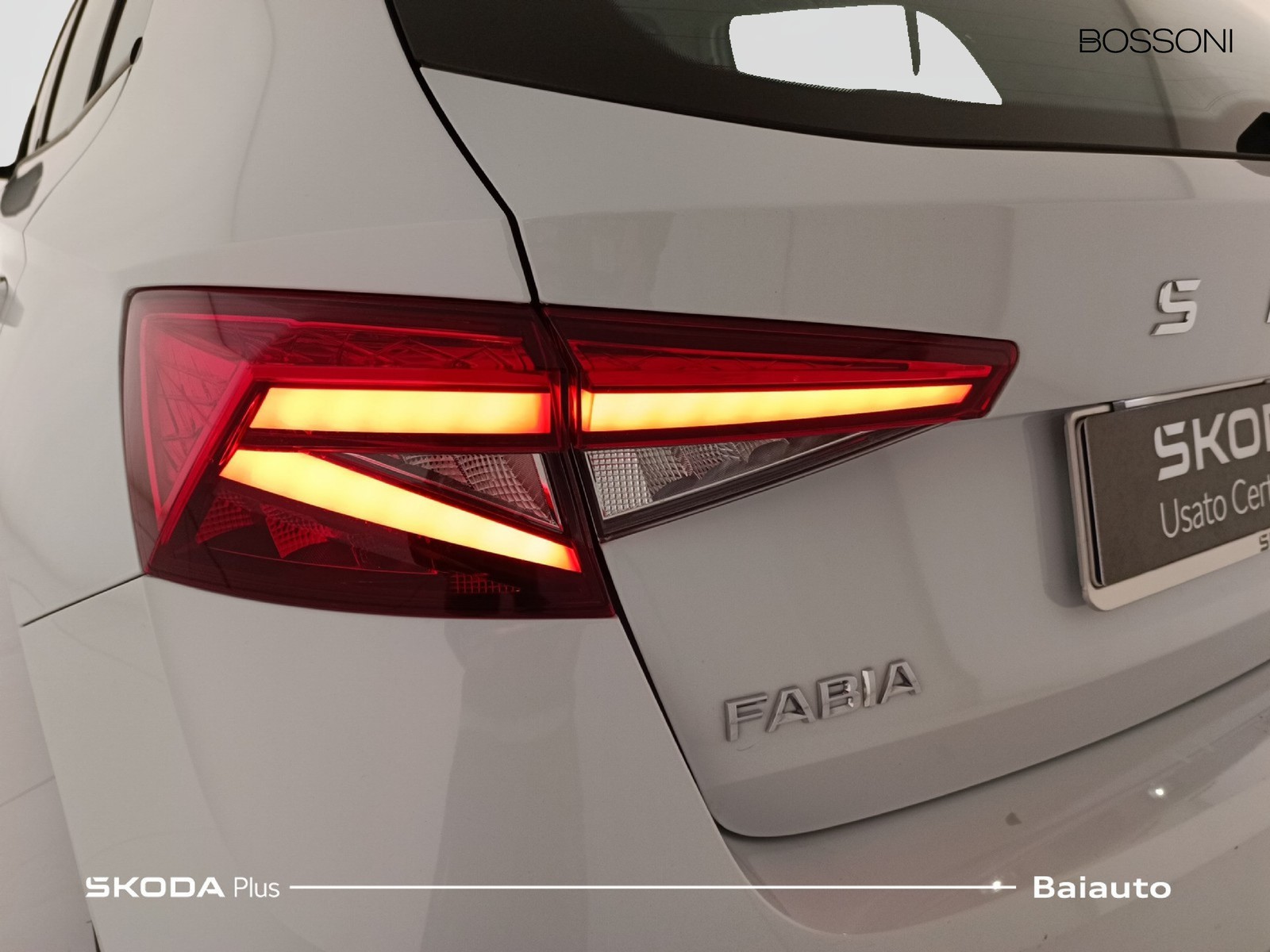 26 - Skoda Fabia 1.0 mpi 80cv selection