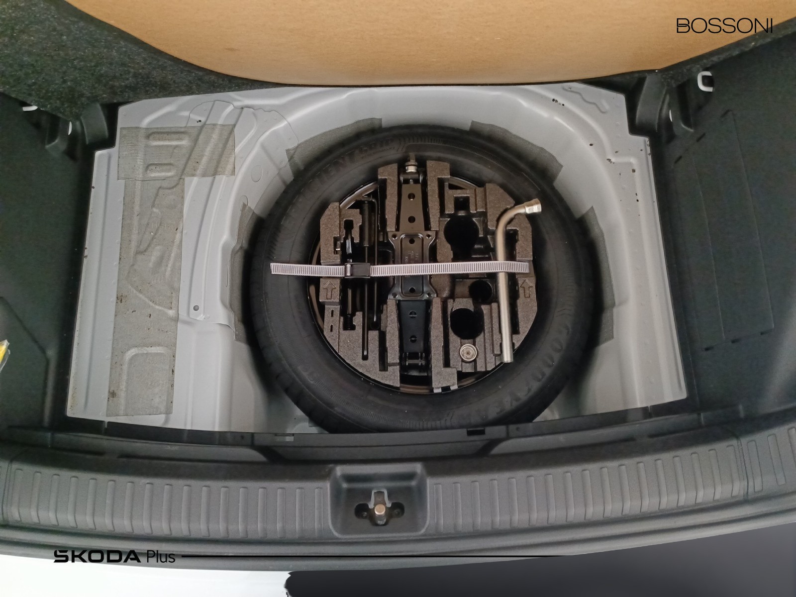 29 - Skoda Fabia 1.0 mpi 80cv selection