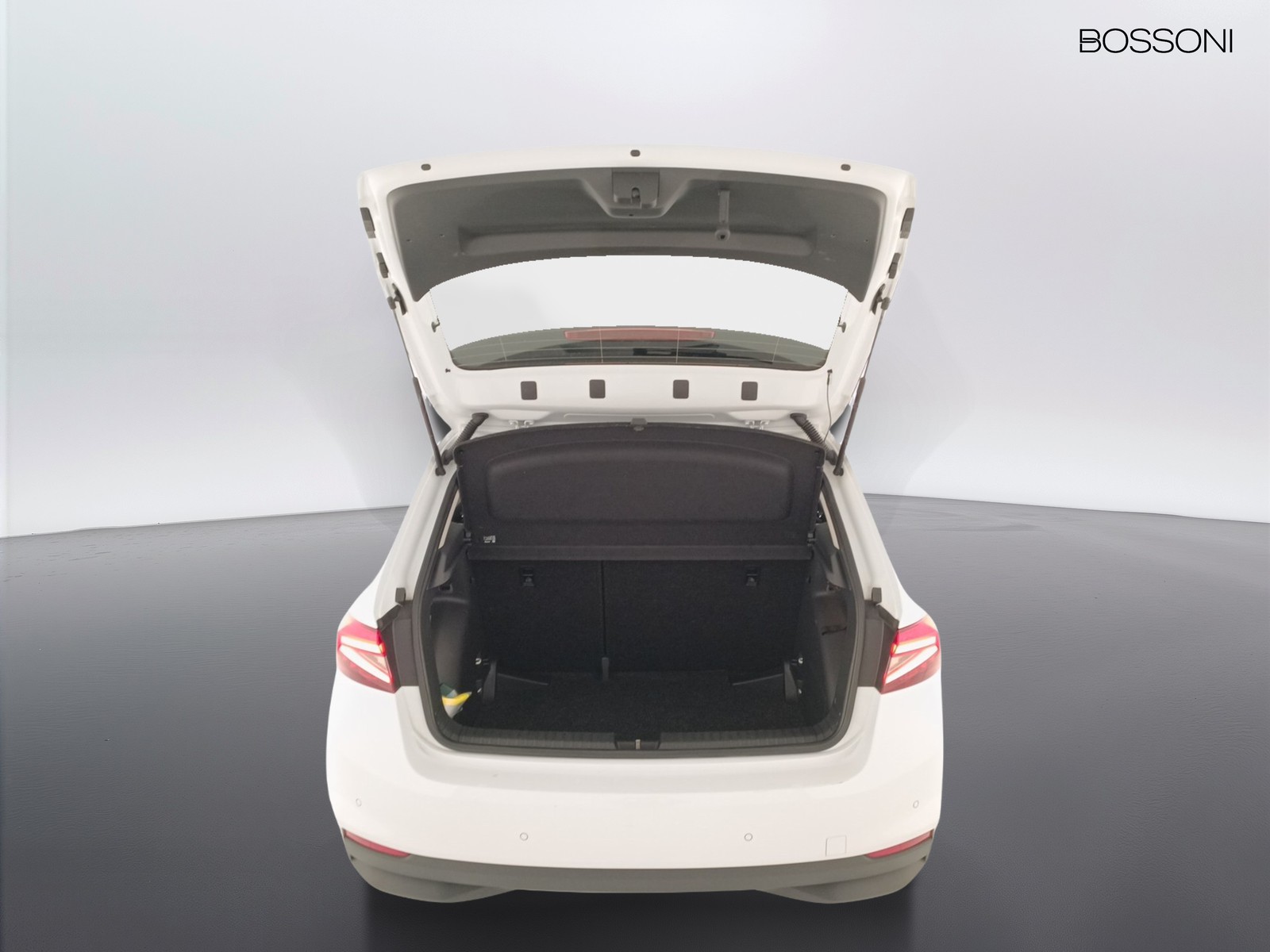 30 - Skoda Fabia 1.0 mpi 80cv selection