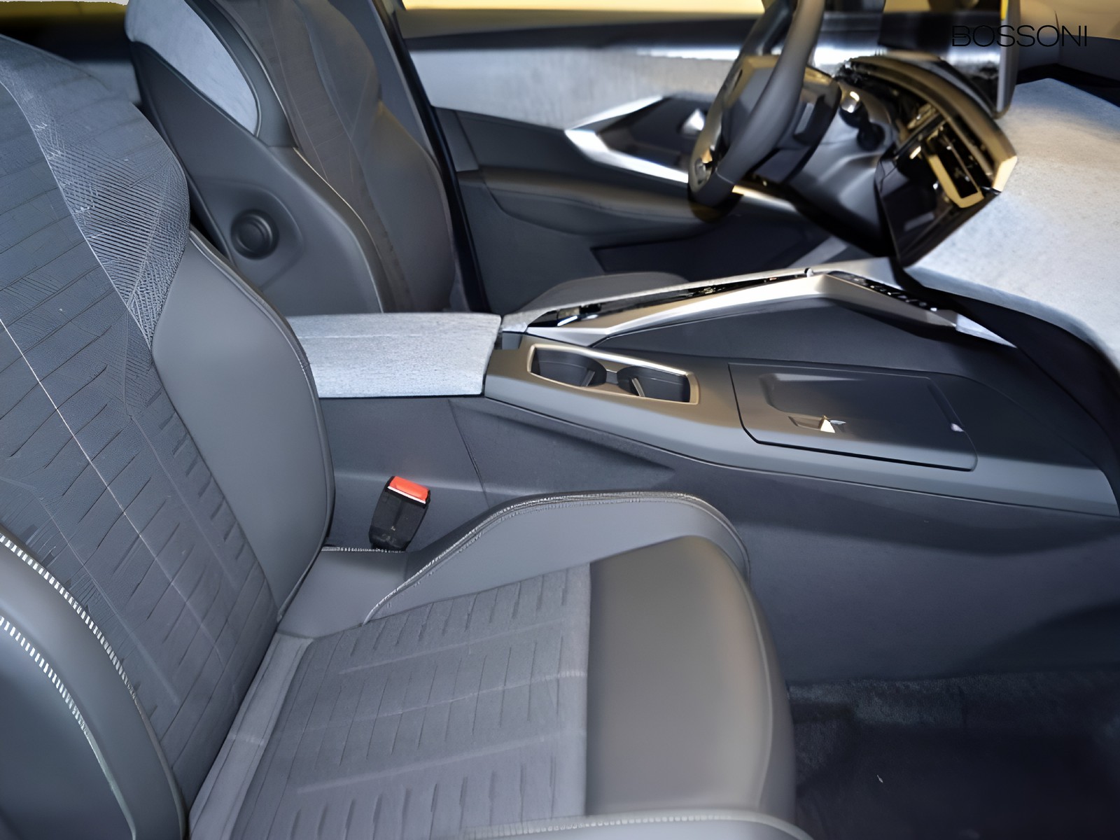 5 - Peugeot 3008 1.2 hybrid 145cv gt e-dcs6