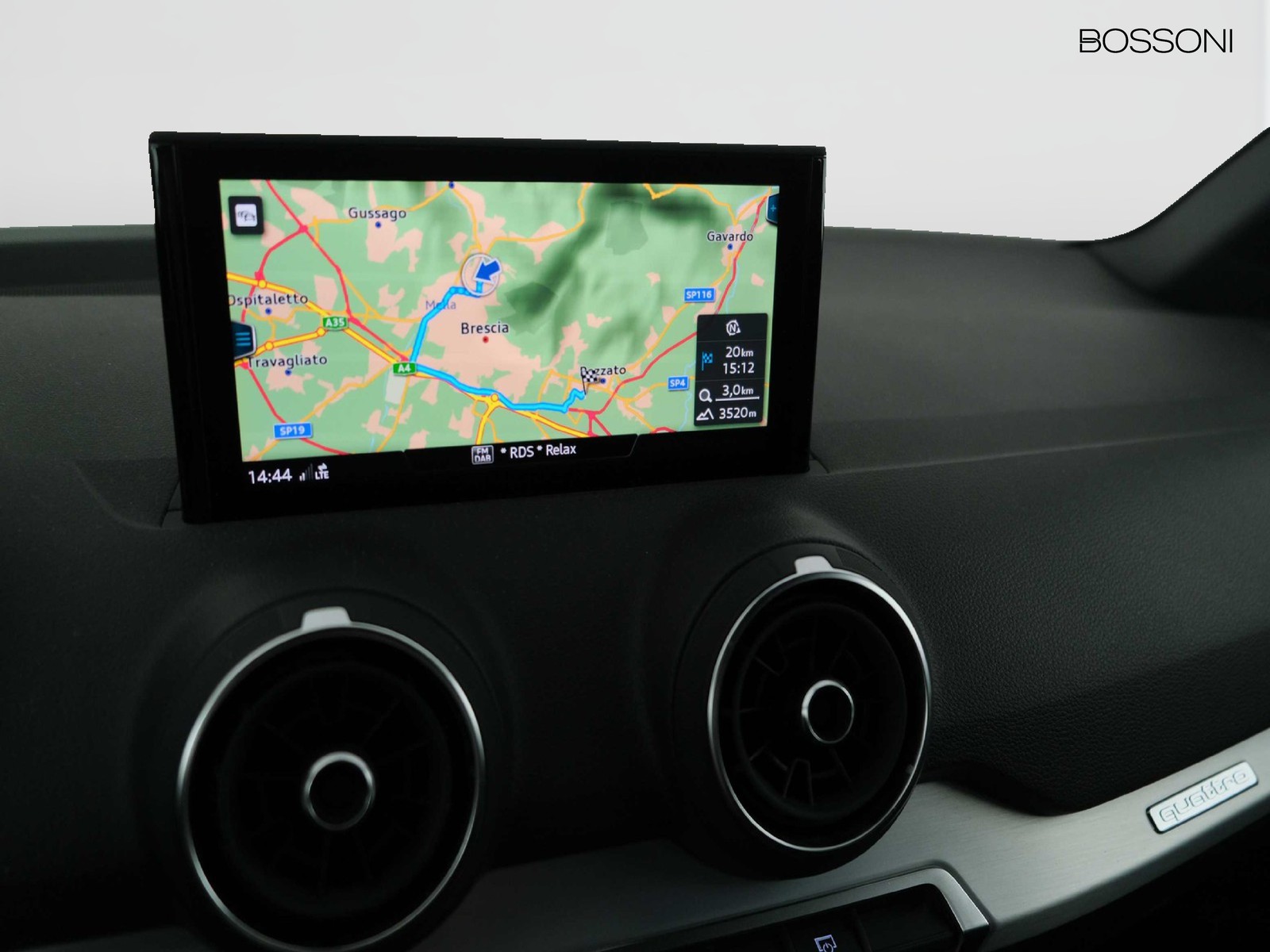 10 - Audi SQ2 s2.0 tfsi quattro s tronic