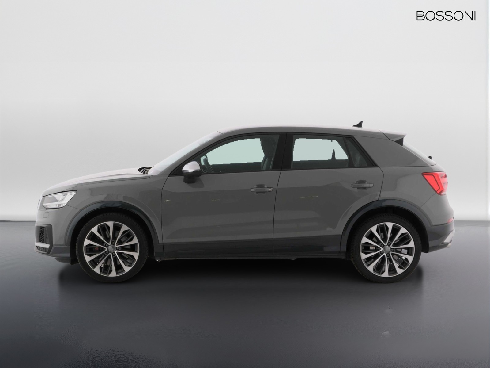 16 - Audi SQ2 s2.0 tfsi quattro s tronic