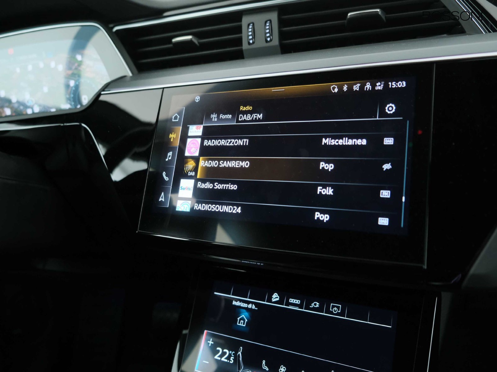 22 - Audi Q8 e-tron 50 business advanced quattro