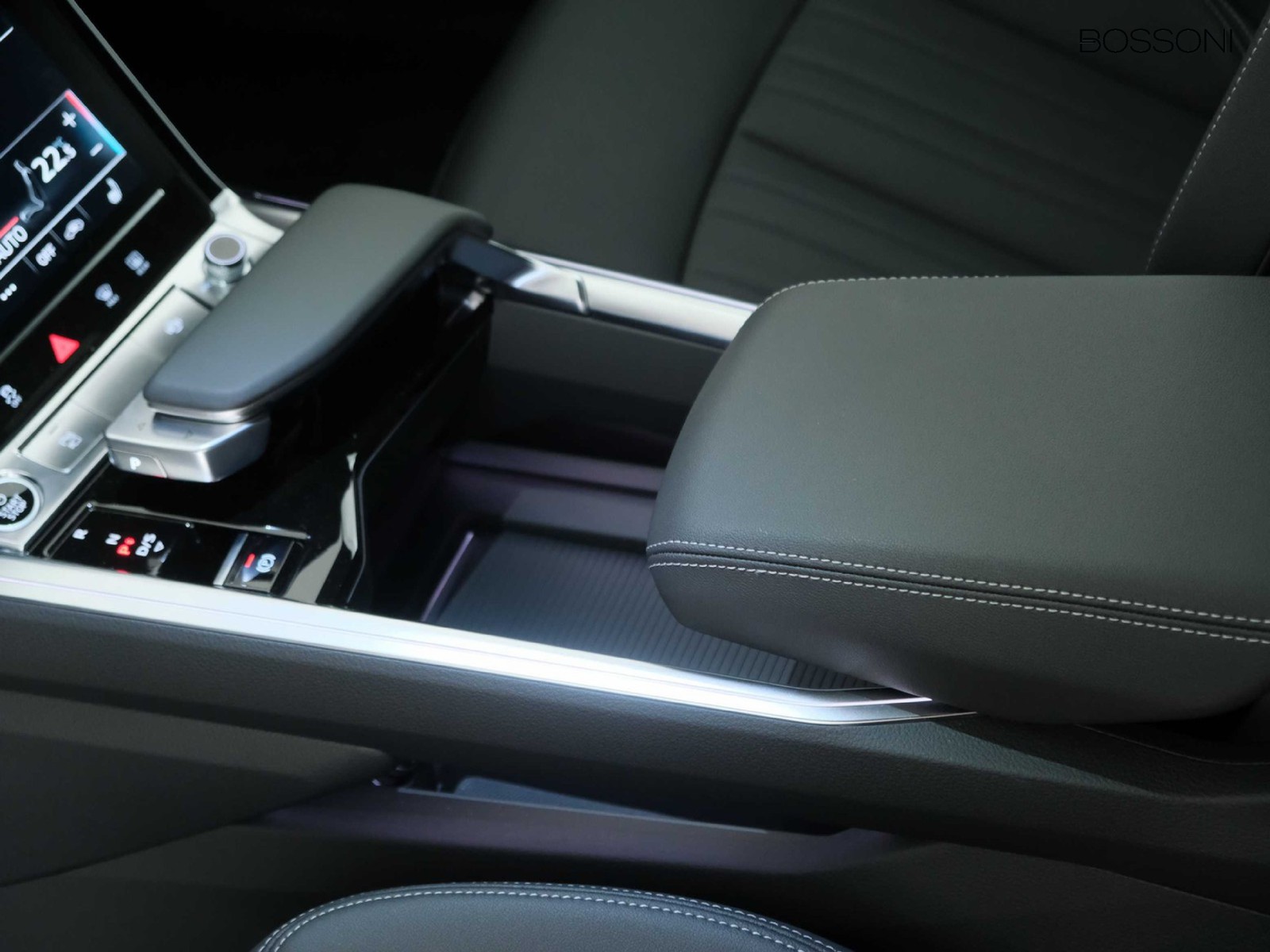 29 - Audi Q8 e-tron 50 business advanced quattro