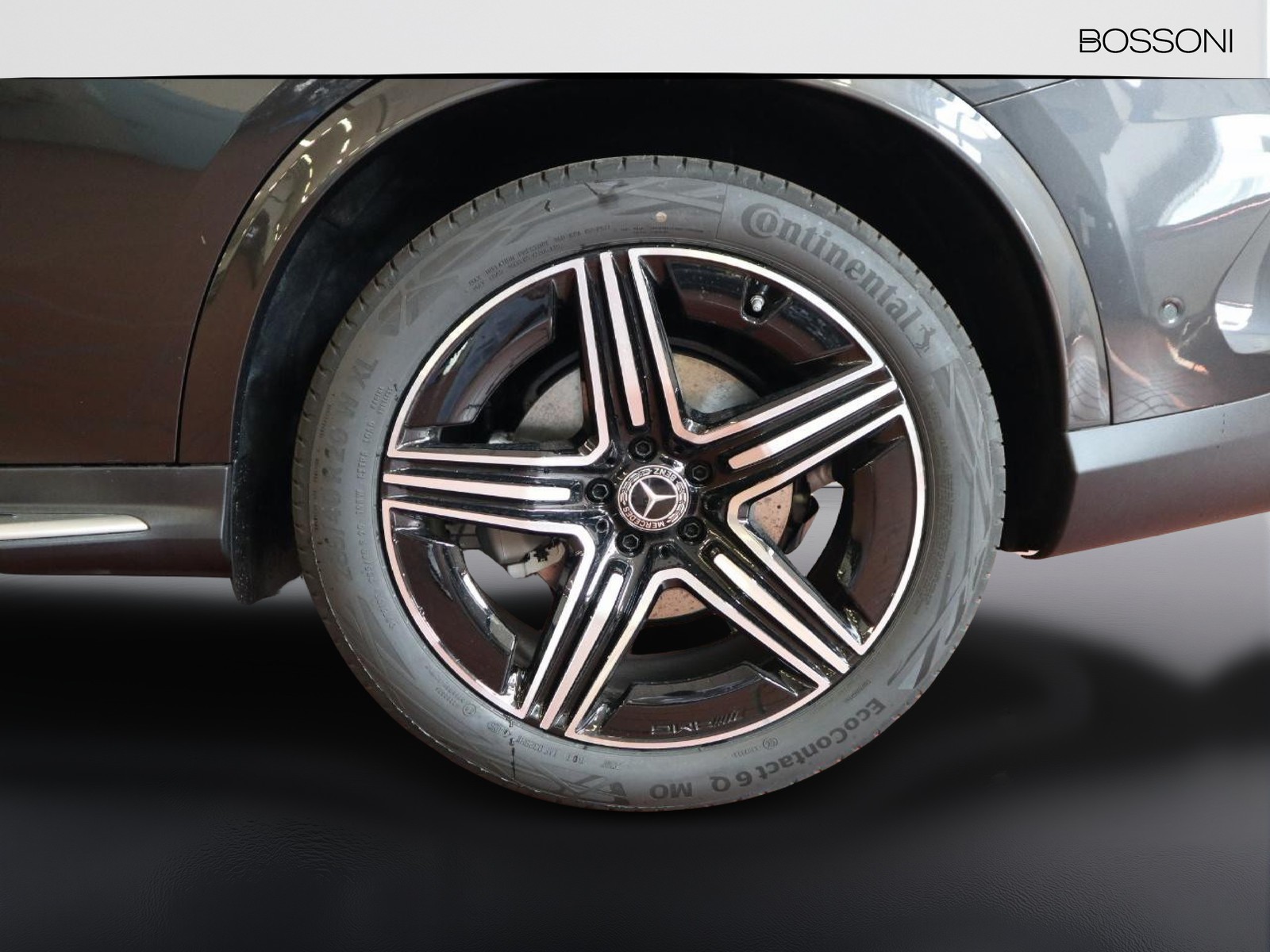 4 - Mercedes GLC coupe 220 d amg line premium 4matic 9g-tronic