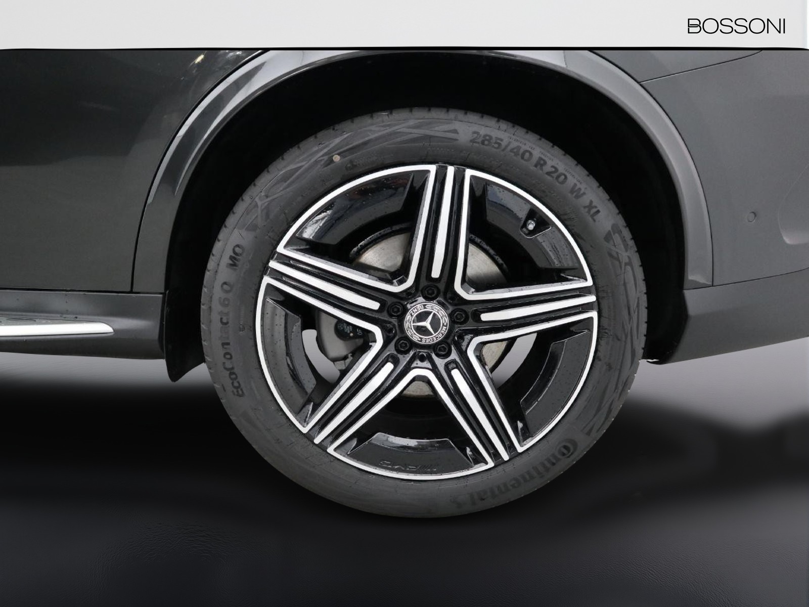 4 - Mercedes GLC coupe 220 d amg line premium 4matic 9g-tronic