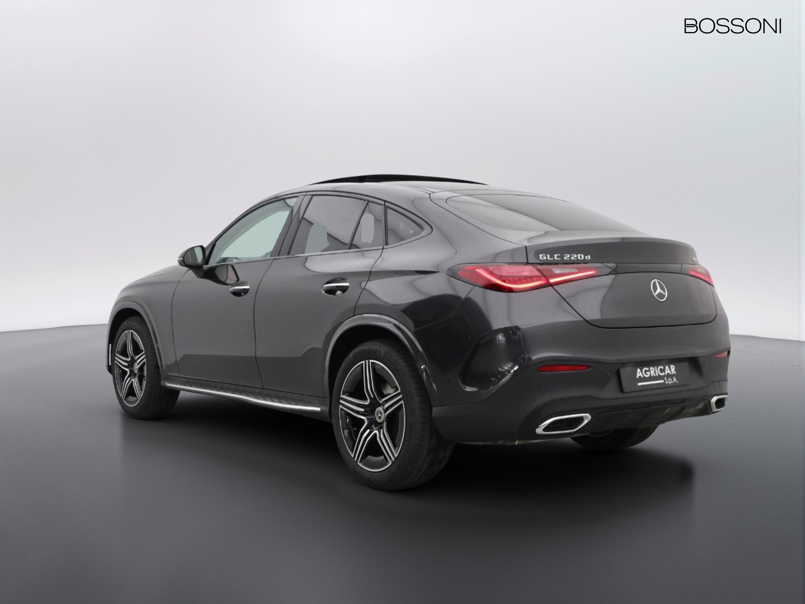 5 - Mercedes GLC coupe 220 d amg line premium 4matic 9g-tronic