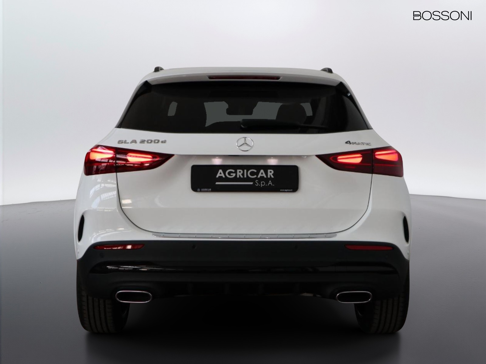 6 - Mercedes GLA 200 d amg line premium 4matic 8g-dct