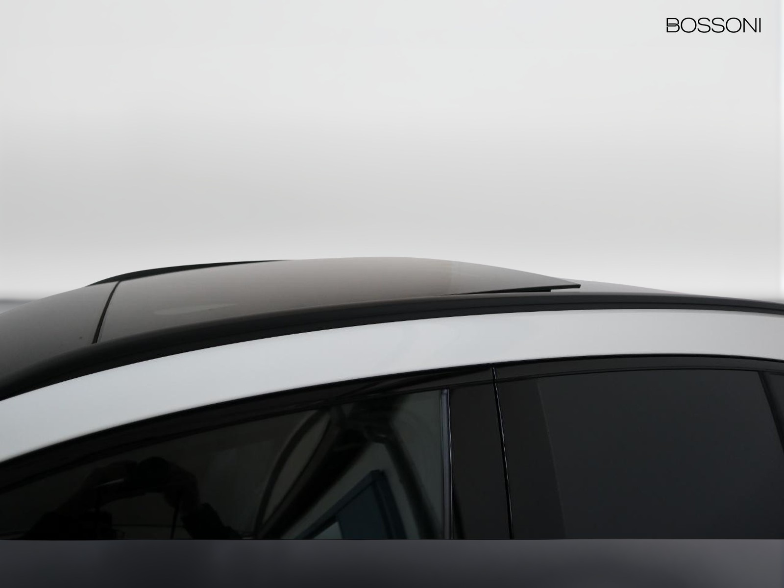 18 - Mercedes GLA 200 d amg line premium 4matic 8g-dct