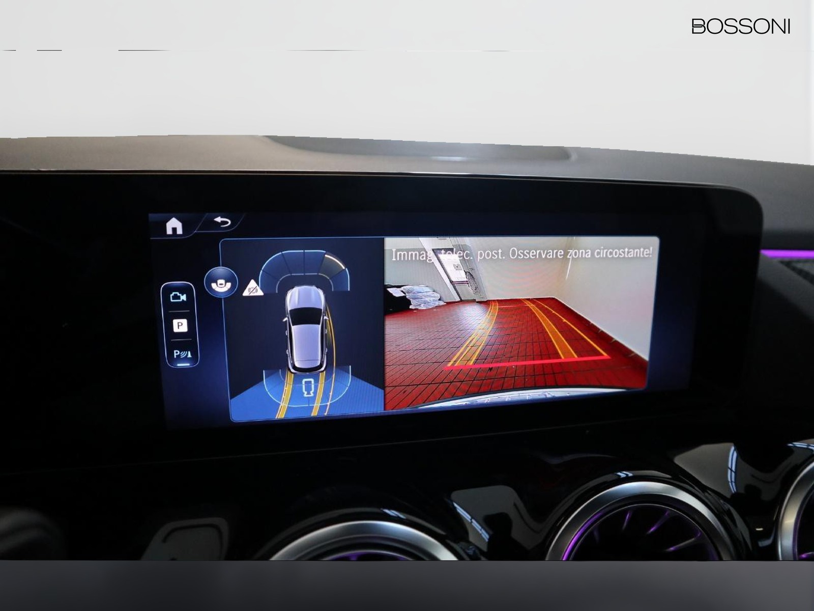 11 - Mercedes GLA 200 d amg line premium 4matic 8g-dct